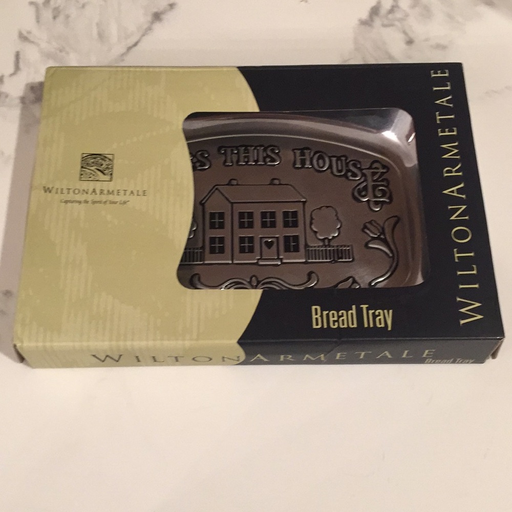 Wilton Armetale bread tray New & NEVER USED